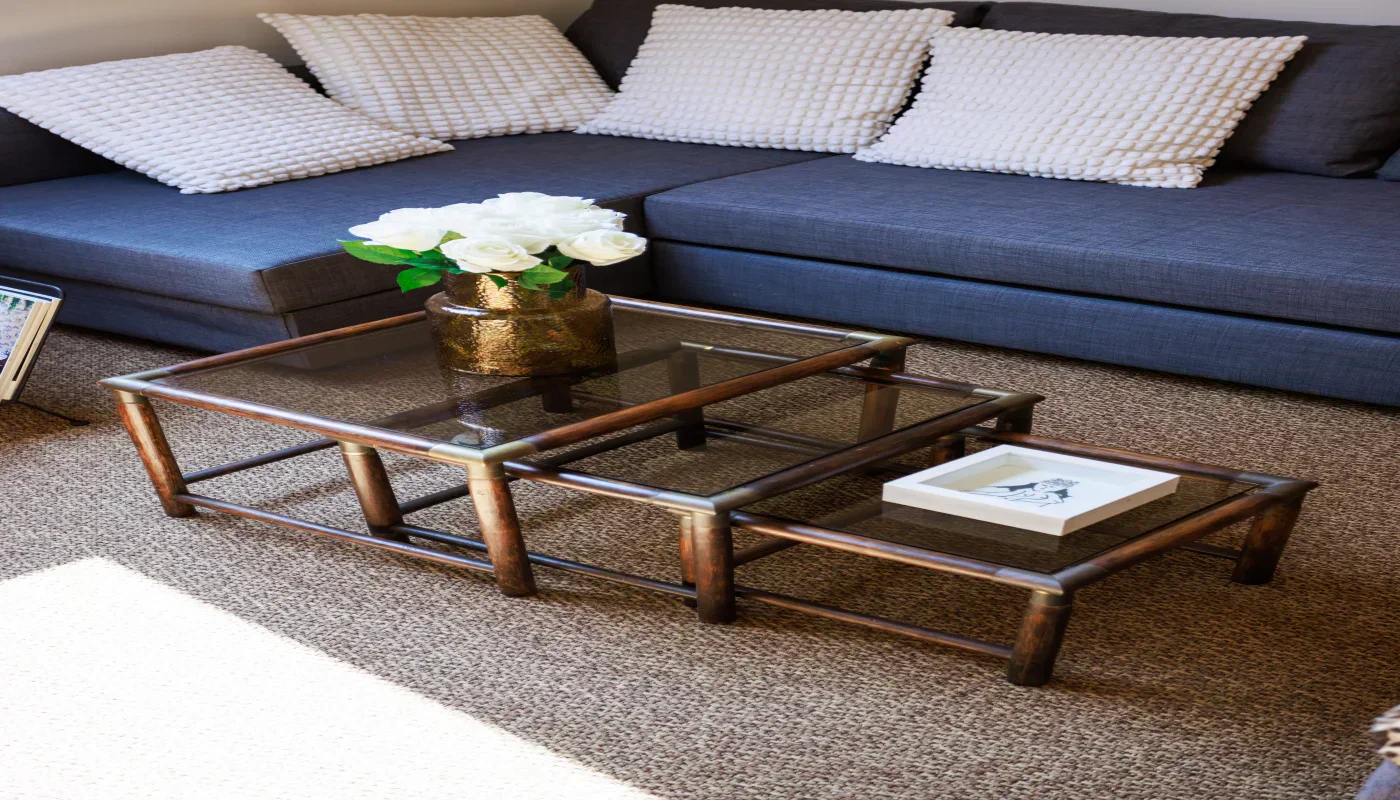 3confederes-living-table