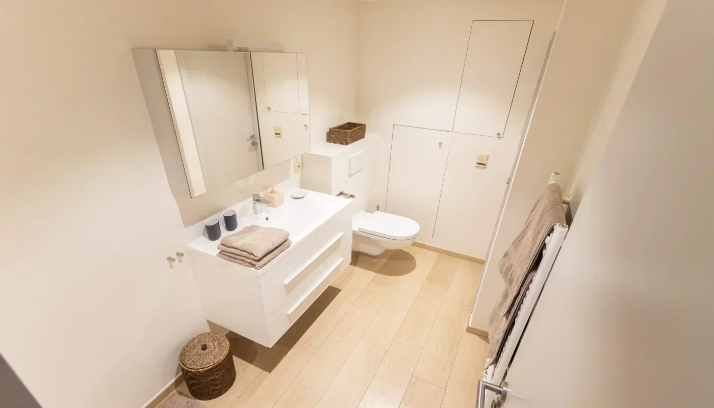 Studio-bathroom